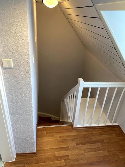 Ferienwohnung Super Zentral Begehrte Wohnlage Parkplatz Vor Haus Nürnberg Exterior foto