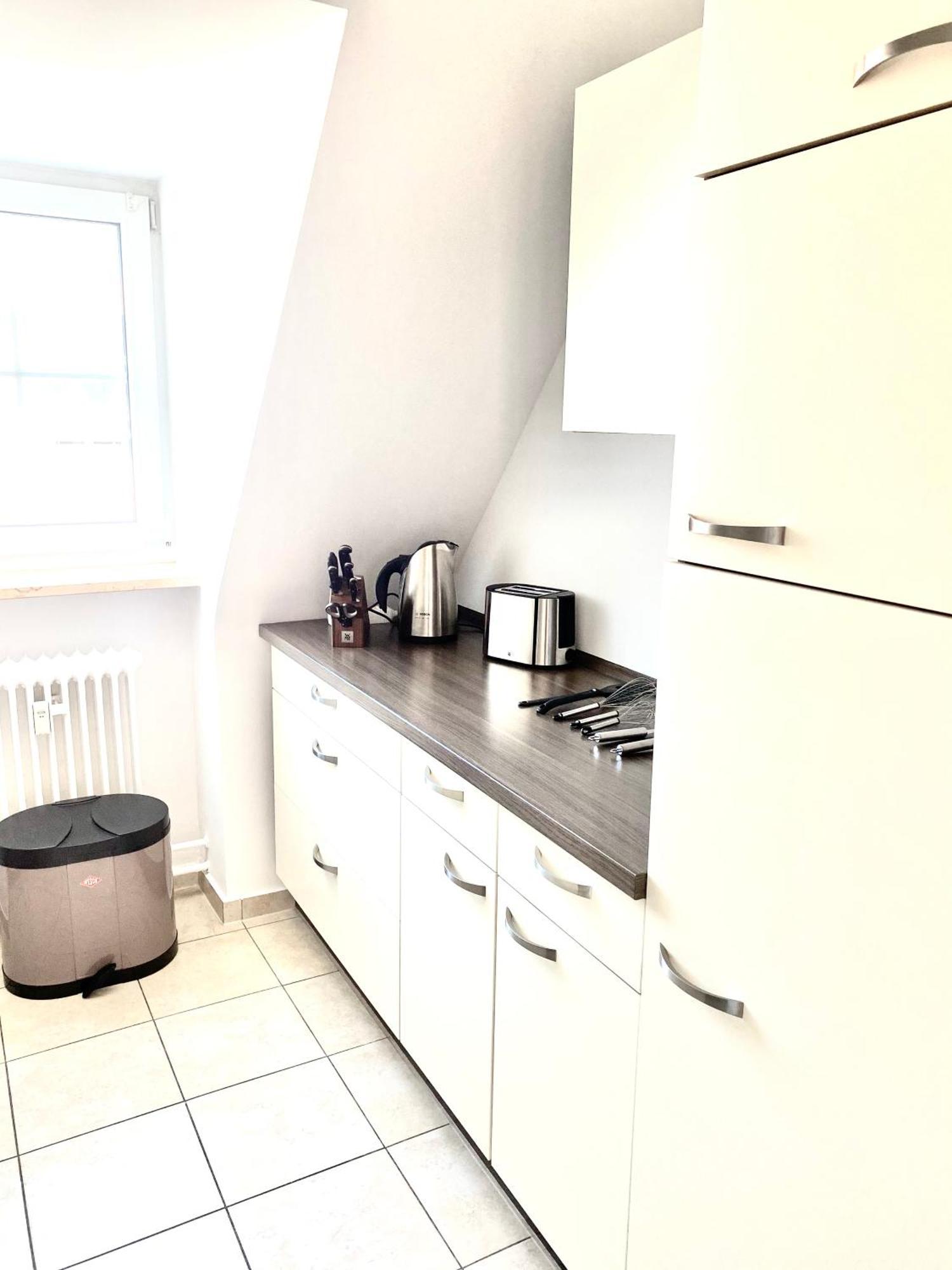 Ferienwohnung Super Zentral Begehrte Wohnlage Parkplatz Vor Haus Nürnberg Exterior foto